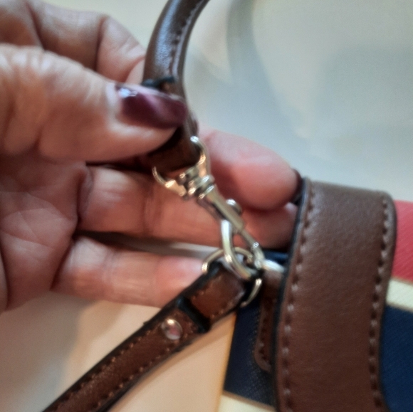 Chaps Striped Multicolor Crossbody Bag - Picture 9 of 16